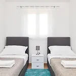 Feriehus Maris By Interhome Brtonigla