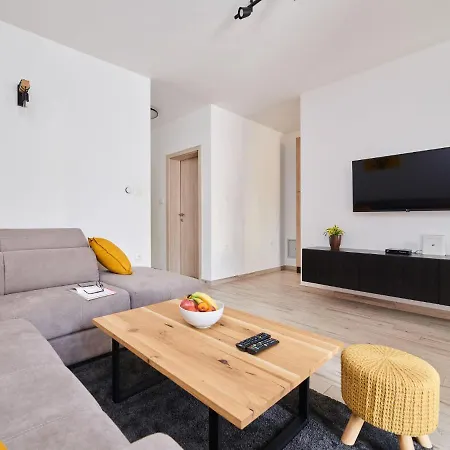 בית נופש Maris By Interhome